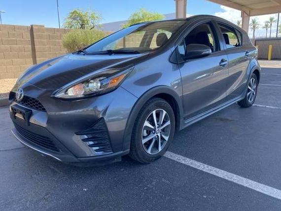 TOYOTA PRIUS C 2018 JTDKDTB30J1611812 image